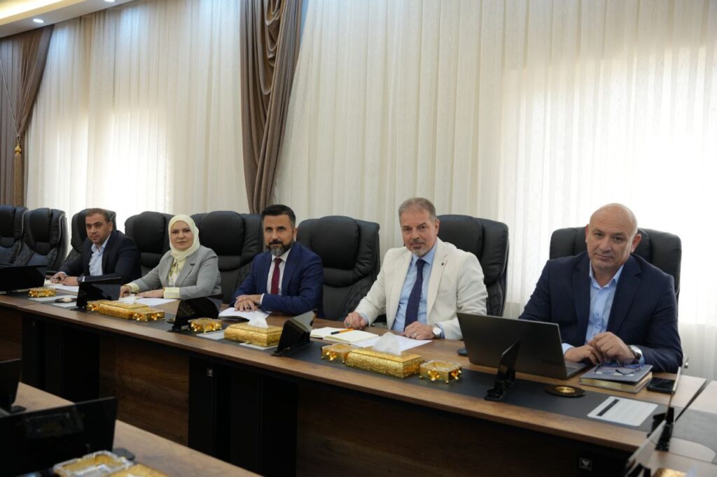 photo_2025-10-23_22-37-49