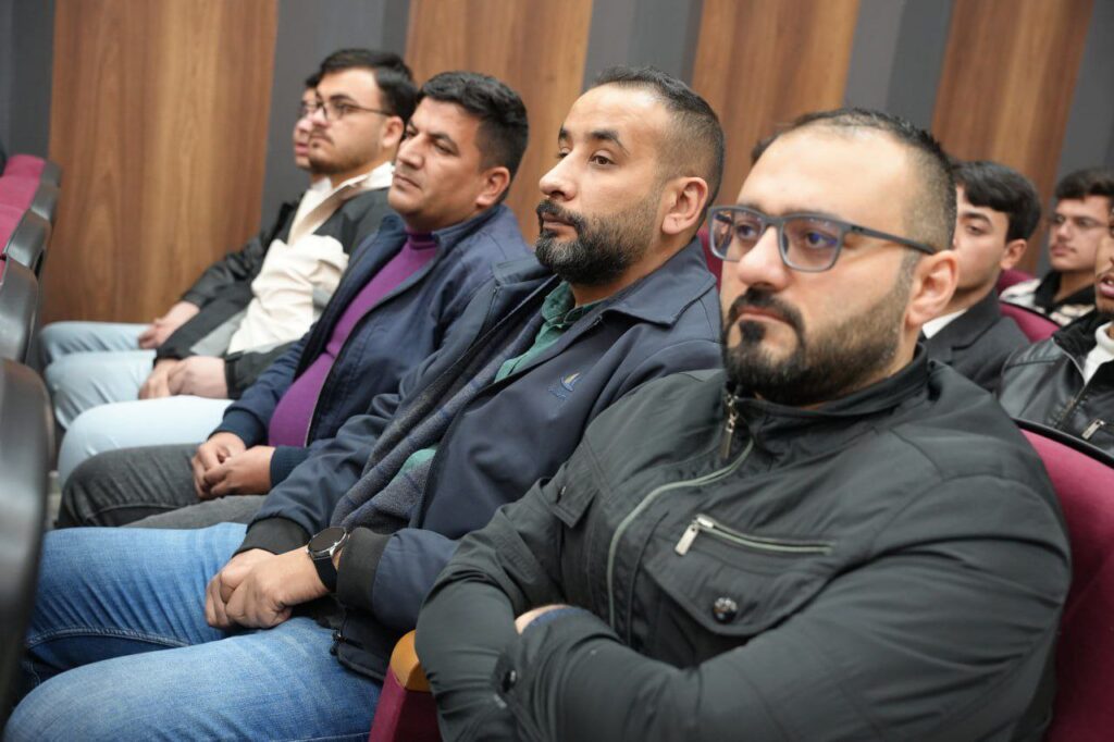 انطلاق دورة علمية على رحاب قاعة الاستاذ الدكتورة علياء عباس العطار في المعهد التقني الطبي الموصل بعنوان (الكيمياء وعلاقتها بالتغذية الصحية)