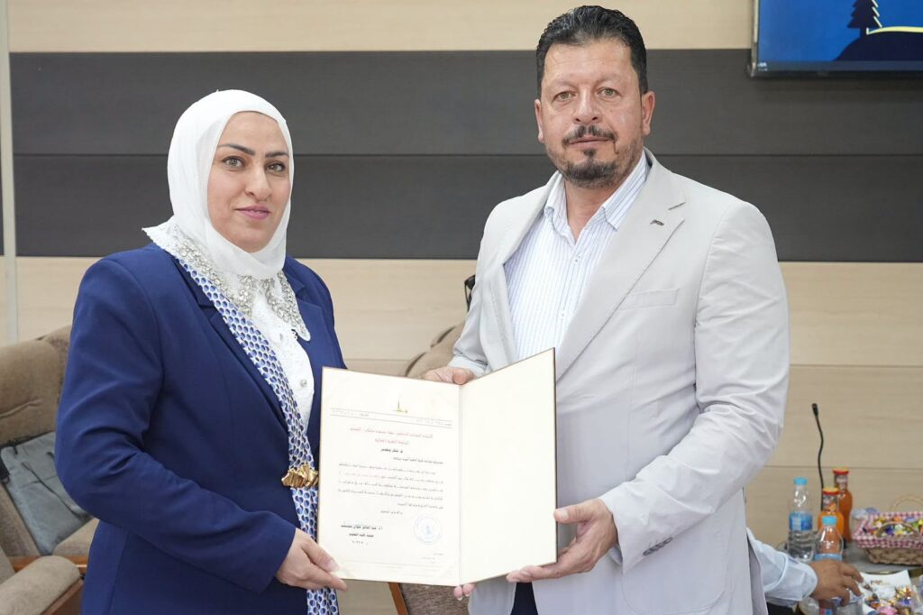 رئيس قسم تقنيات صحة المجتمع تشارك عضواً في لجنة مناقشة رسالة ماجستير بجامعة تكريت (1)